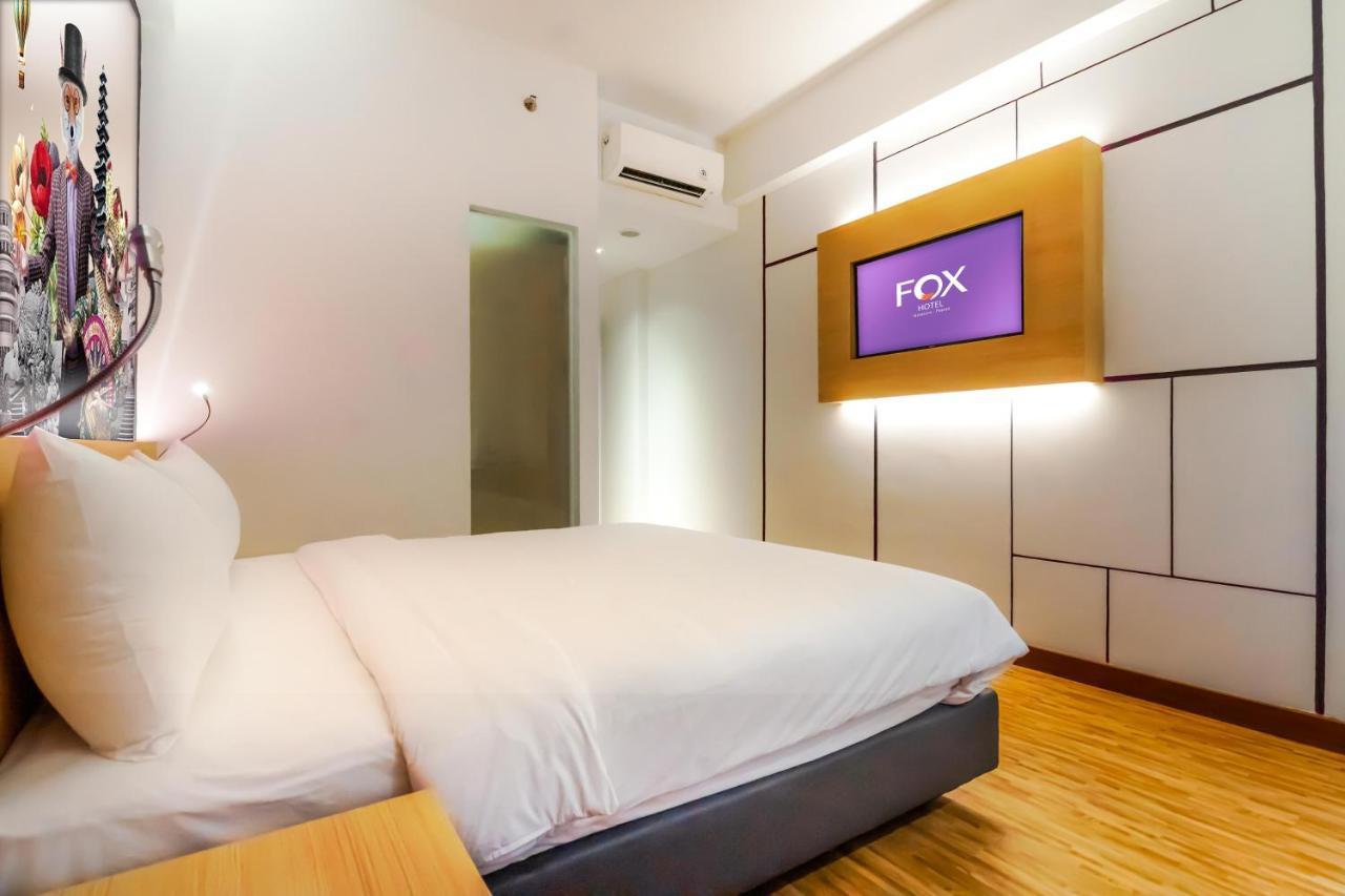 Fox Hotel Джаяпура Экстерьер фото