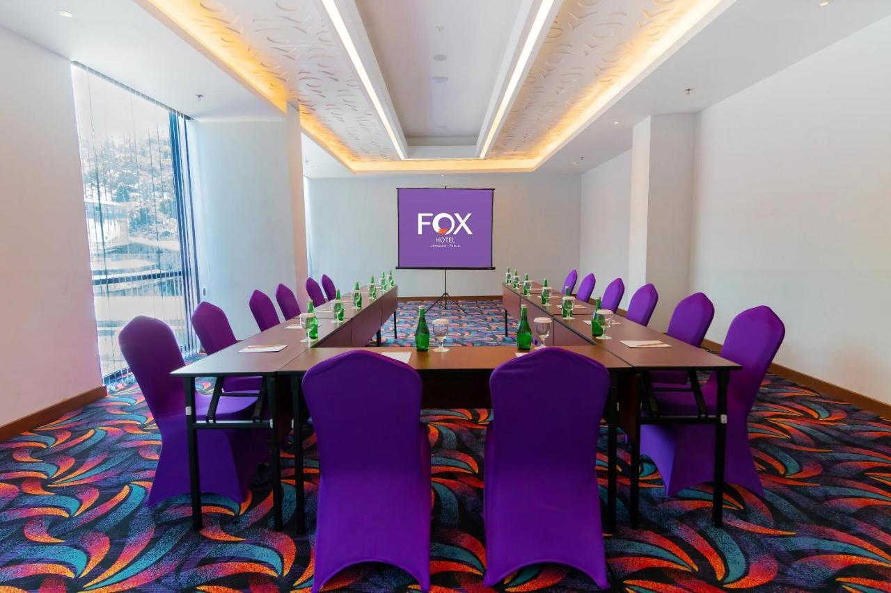 Fox Hotel Джаяпура Экстерьер фото