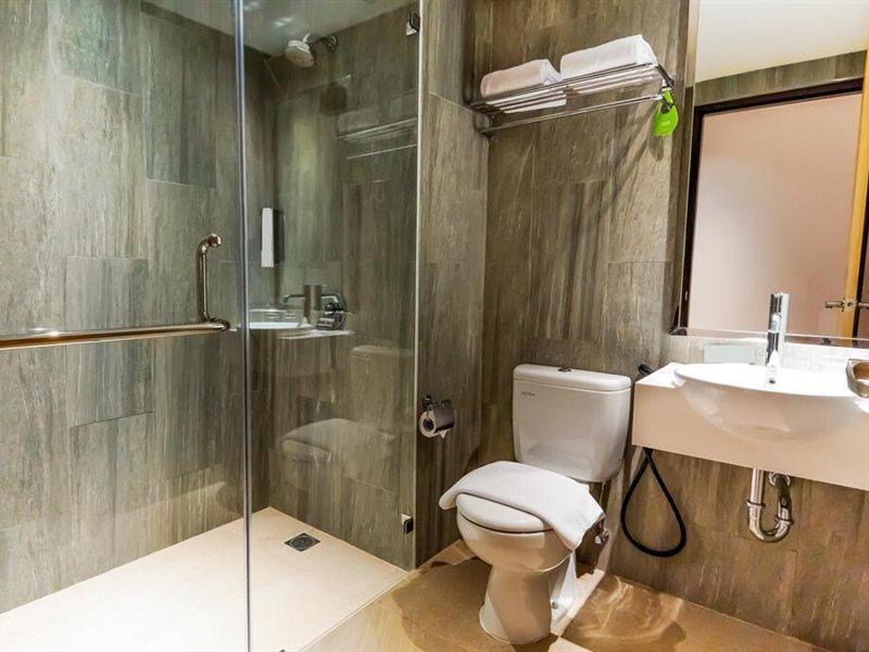 Fox Hotel Джаяпура Экстерьер фото